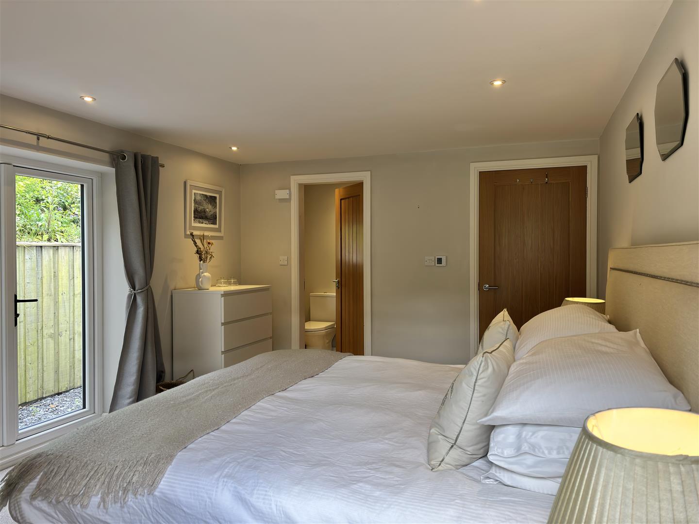 28 Ground floor bedroom 1.jpg
